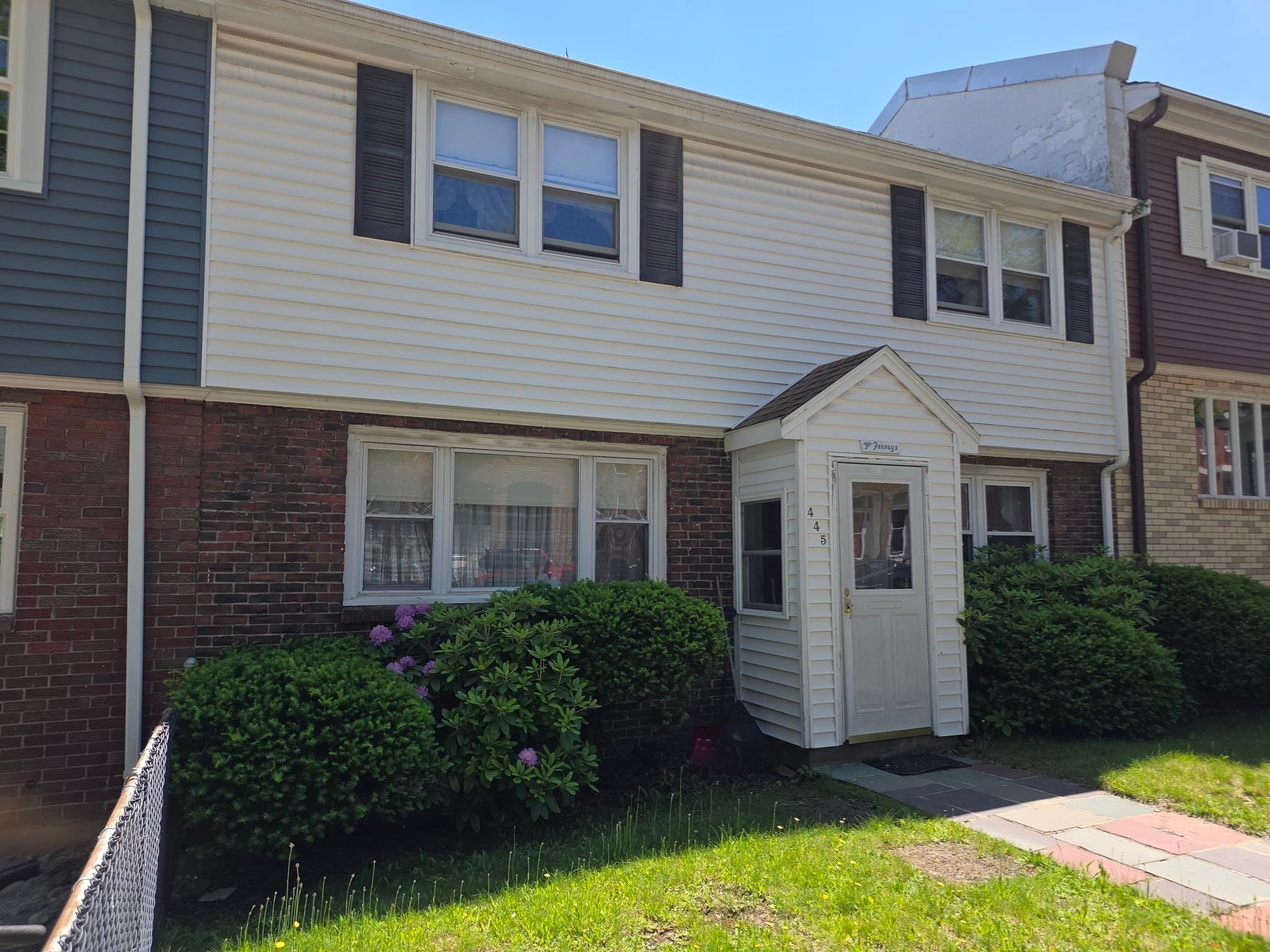 Single Family Residence at 445 E 5th St, Boston MA 02127, photo 18 of 35