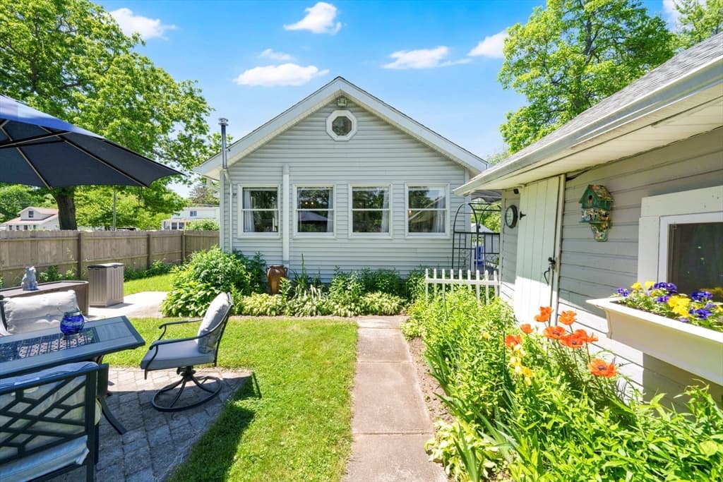 121 Merrill Rd, Springfield MA 01119 photo 30