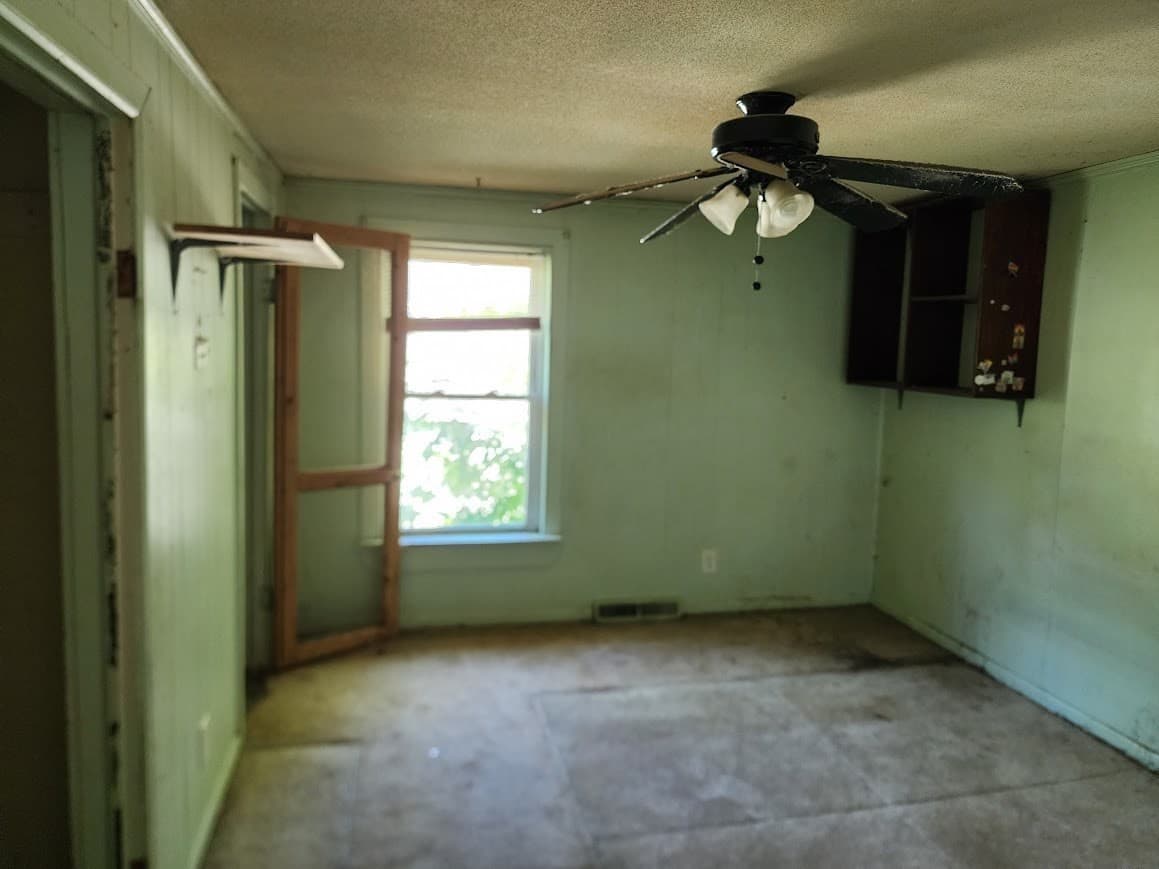 2 Family - 2 Units Up/Down at 156 Grattan St, Chicopee MA 01020, photo 24 of 42