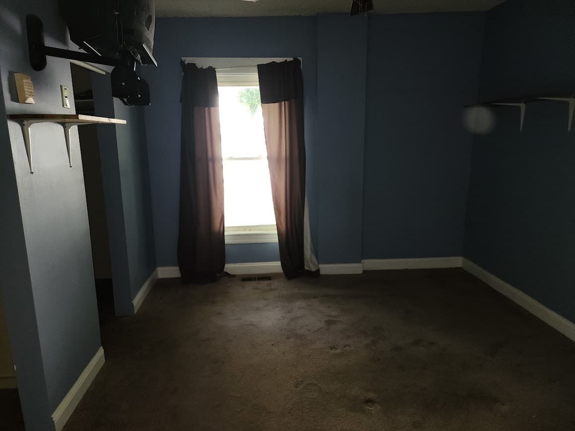 2 Family - 2 Units Up/Down at 156 Grattan St, Chicopee MA 01020, photo 10 of 42