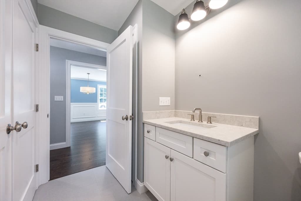 122 Canal Street, Blackstone MA 01504 photo 29