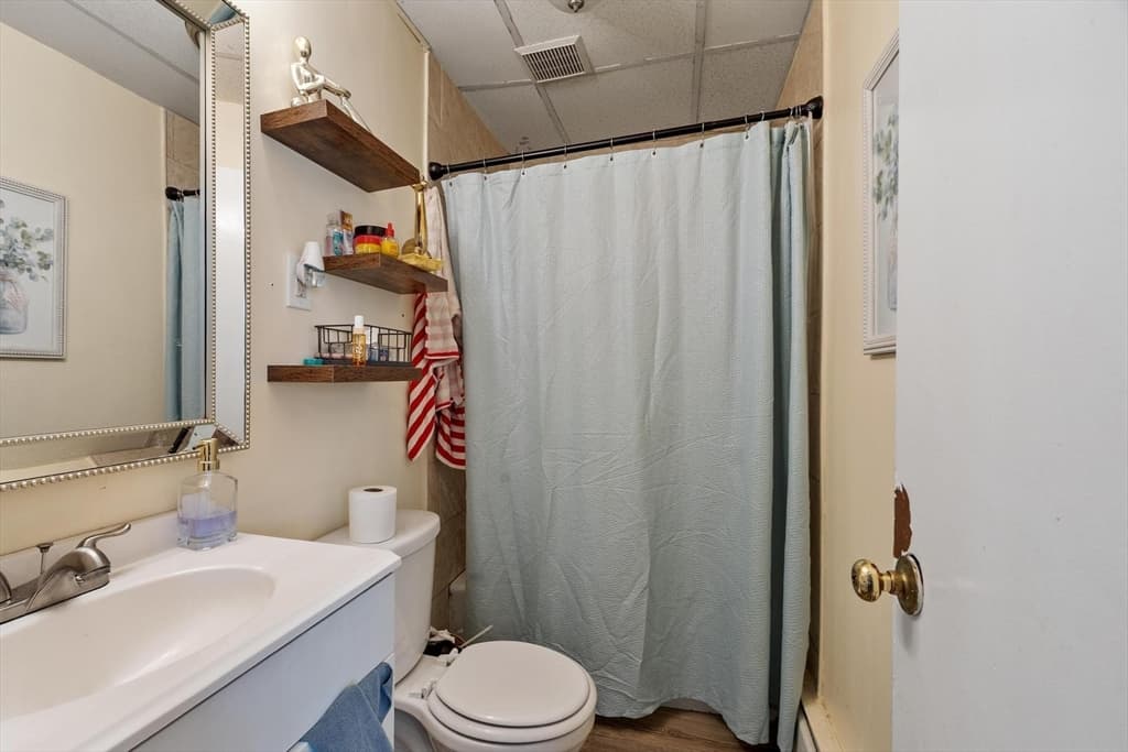 10 Kempton Ct, Lawrence MA 01841 photo 23