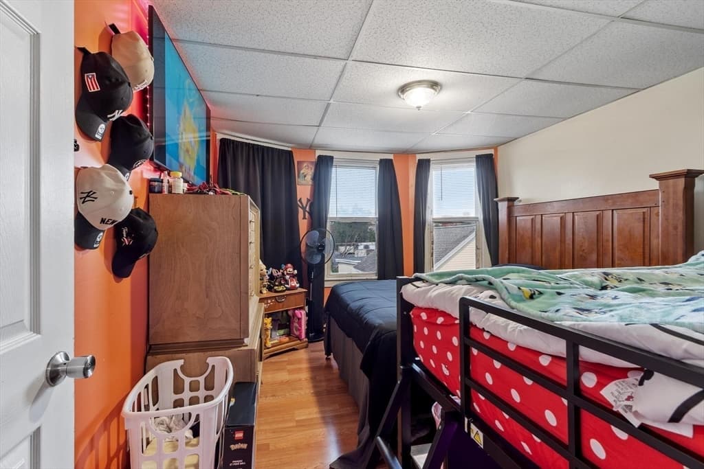 10 Kempton Ct, Lawrence MA 01841 photo 6