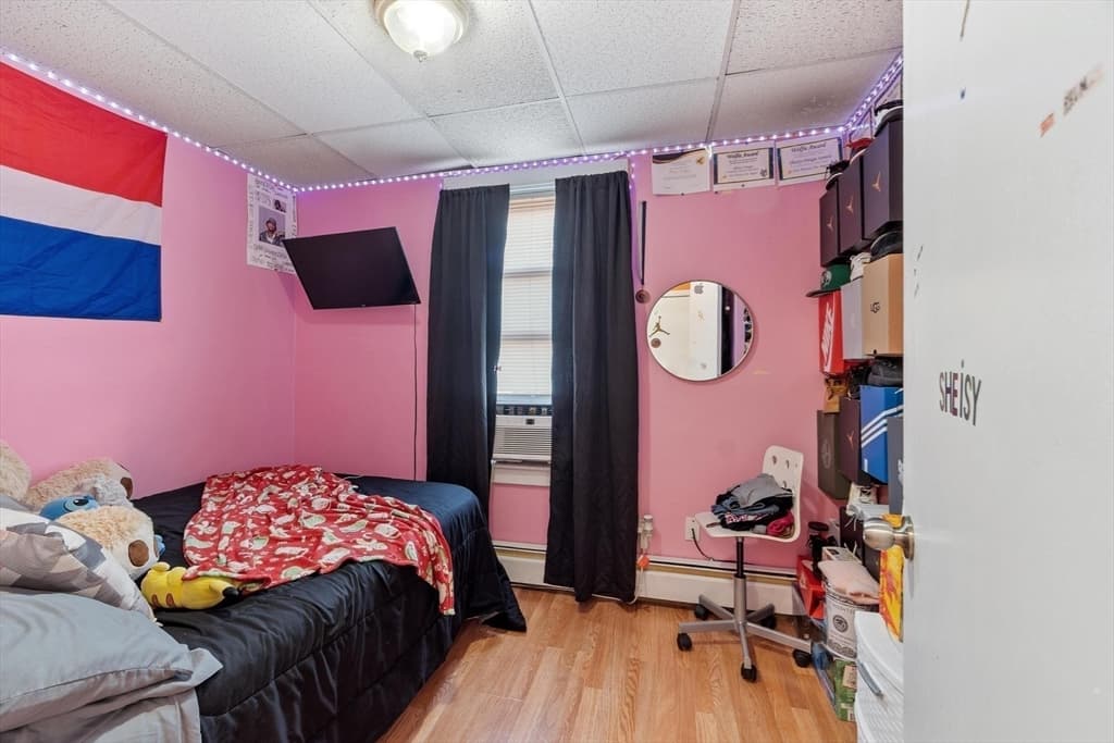 10 Kempton Ct, Lawrence MA 01841 photo 9
