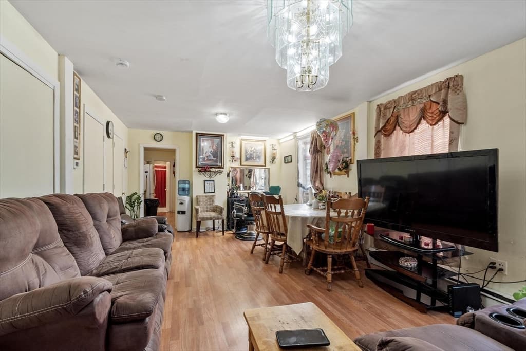 10 Kempton Ct, Lawrence MA 01841 photo 30