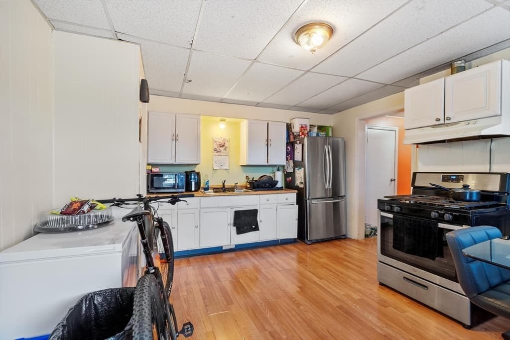 10 Kempton Ct, Lawrence MA 01841 photo 10