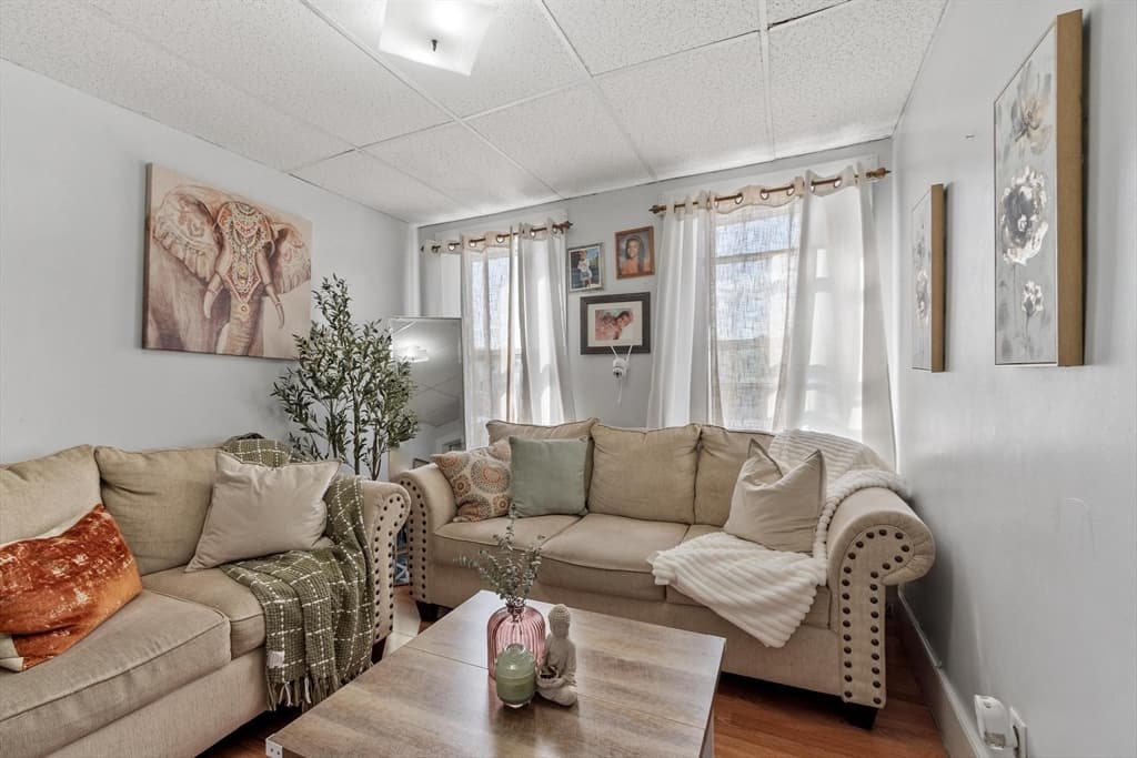 10 Kempton Ct, Lawrence MA 01841 photo 18