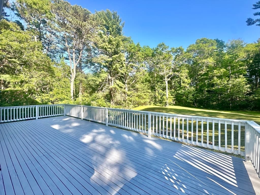 744 Old Barnstable Rd, Mashpee MA 02649 photo 16