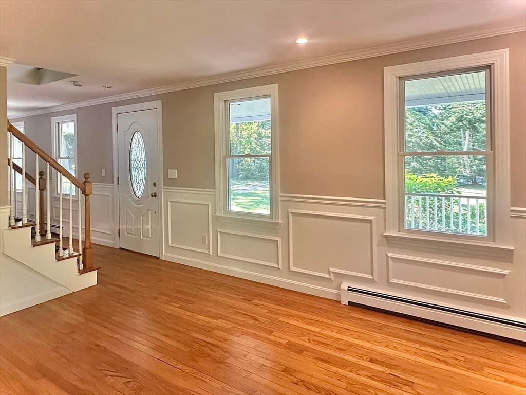 744 Old Barnstable Rd, Mashpee MA 02649 photo 5
