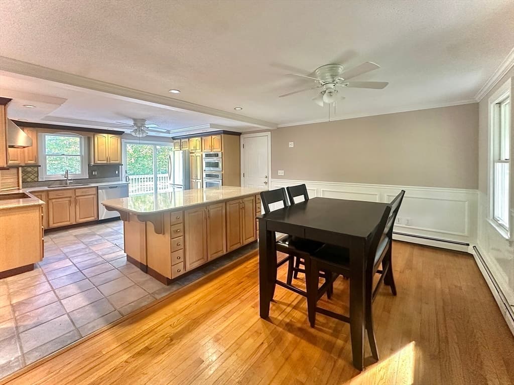 744 Old Barnstable Rd, Mashpee MA 02649 photo 10