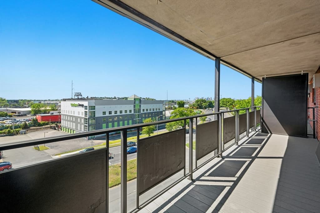 585 Revere Beach Pkwy # 509, Revere MA 02151 photo 21