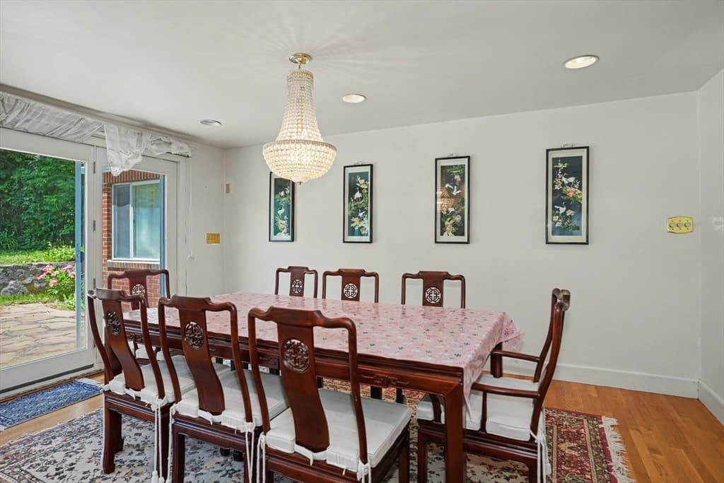 262 Clifton St, Belmont MA 02478 photo 7