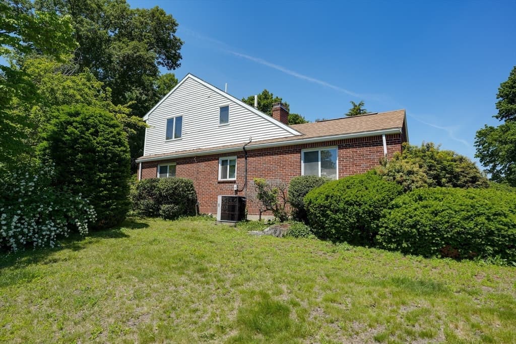 262 Clifton St, Belmont MA 02478 photo 34