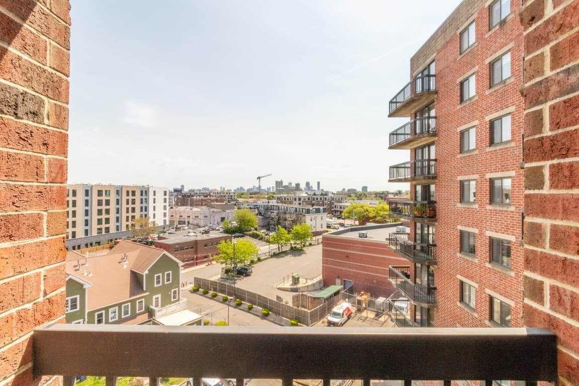 Condominium at 15 N Beacon St # 516, Boston MA 02134, photo 11 of 13