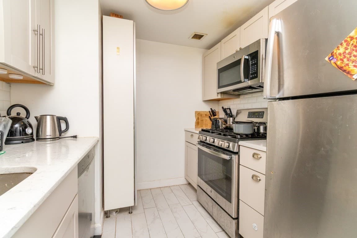 Condominium at 15 N Beacon St # 516, Boston MA 02134, photo 4 of 13
