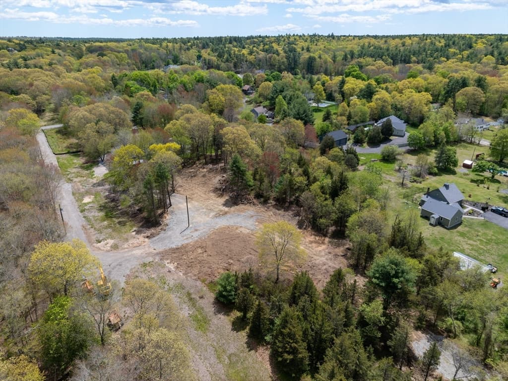 5 Julia Lane, Freetown MA 02702