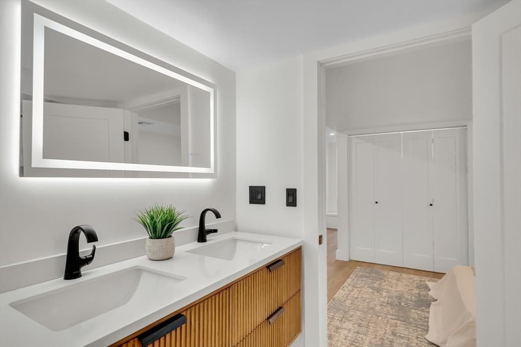 Condominium at 19 Keith St # 1, Watertown MA 02472, photo 29 of 36