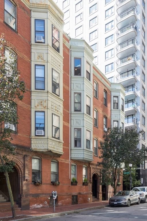 Condominium at 15 Garrison St # 1, Boston MA 02116, photo 18 of 18