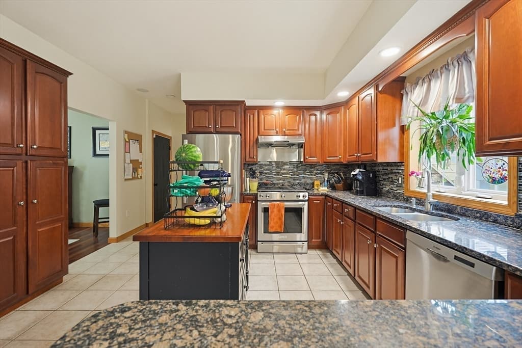 10 Amanda Street, Middleboro MA 02346 photo 19