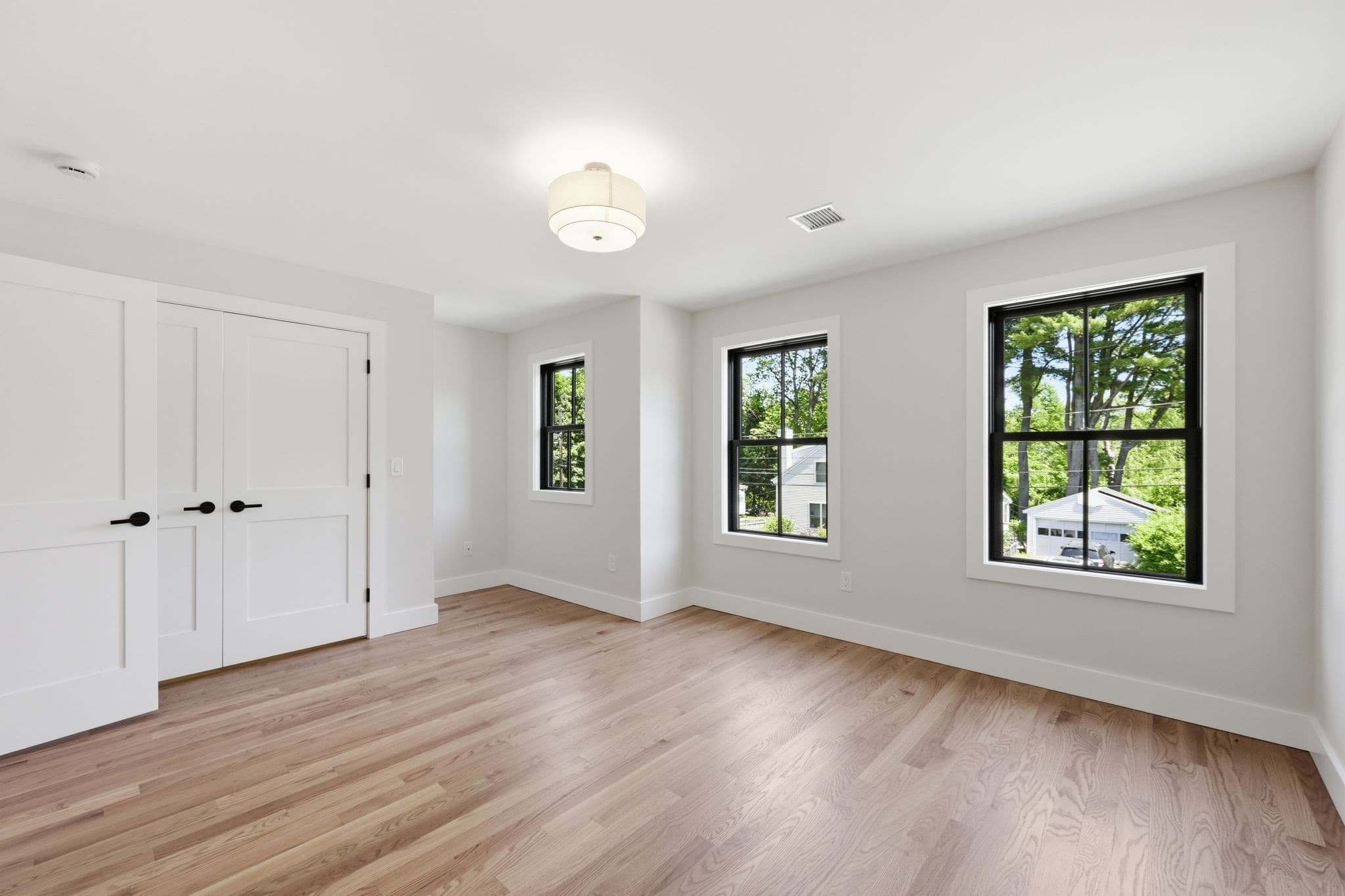 Single Family Residence at 33 Landy Ave, Northampton MA 01062, Northampton, photo 35 of 42