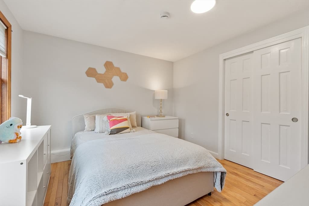 Single Family Residence at 933 Liberty Square Rd, Boxborough MA 01719, Boxborough, photo 27 of 41