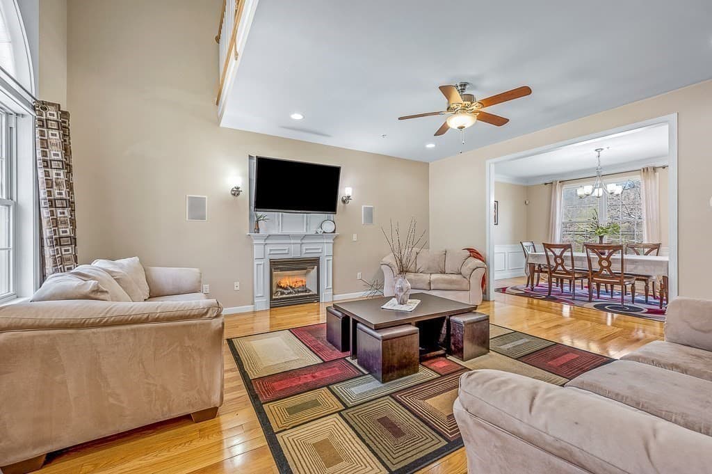 Single Family Residence at 1 Dunia Ln, Northborough MA 01532, photo 2 of 42