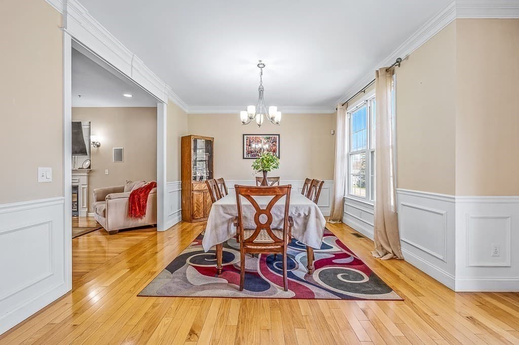Single Family Residence at 1 Dunia Ln, Northborough MA 01532, photo 4 of 42