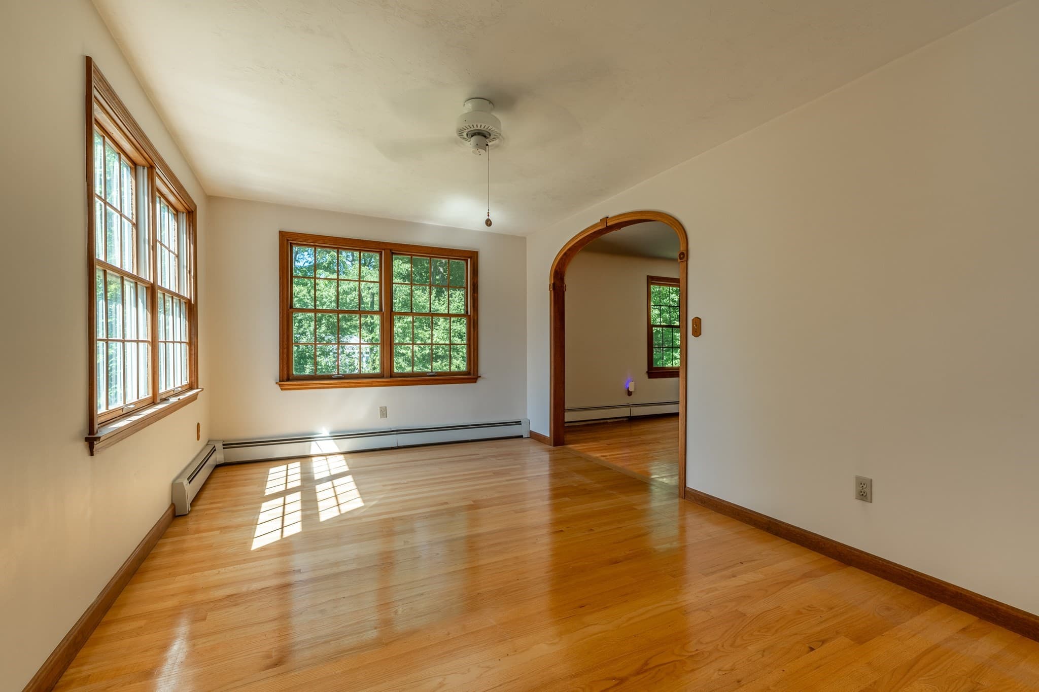 Single Family Residence at 322 Spring St, Shrewsbury MA 01545, photo 17 of 26