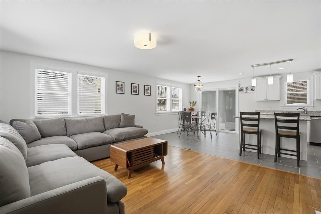 Single Family Residence at 2 Hemenway Road, Framingham MA 01701, Framingham, photo 6 of 33