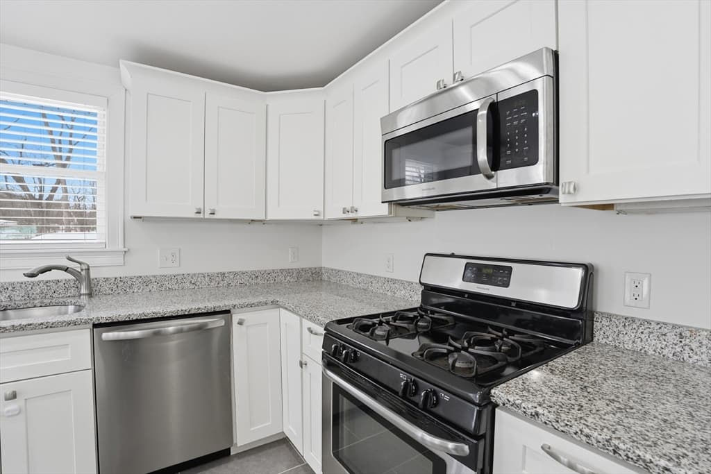 Single Family Residence at 2 Hemenway Road, Framingham MA 01701, Framingham, photo 14 of 33