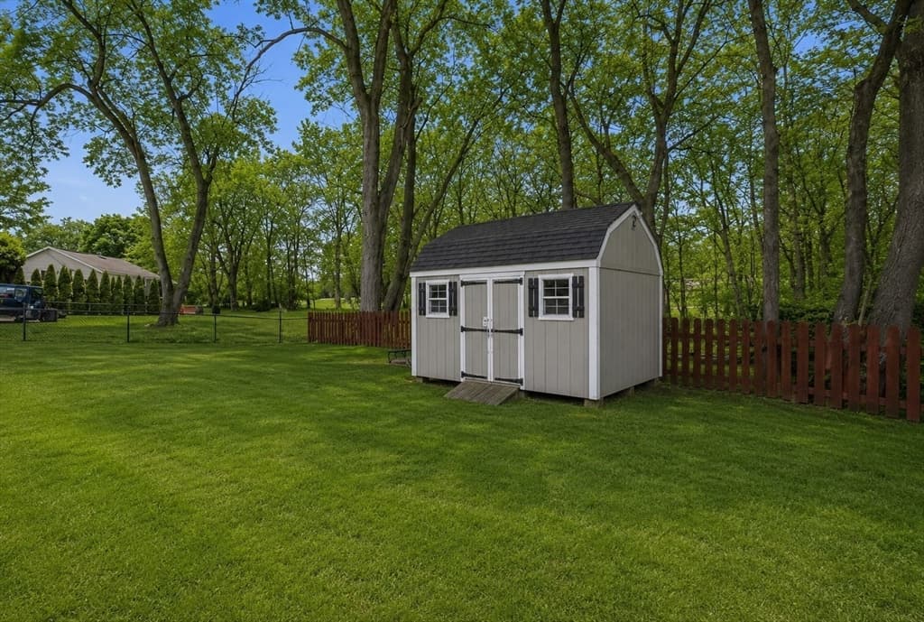 Single Family Residence at 2 Hemenway Road, Framingham MA 01701, Framingham, photo 31 of 33