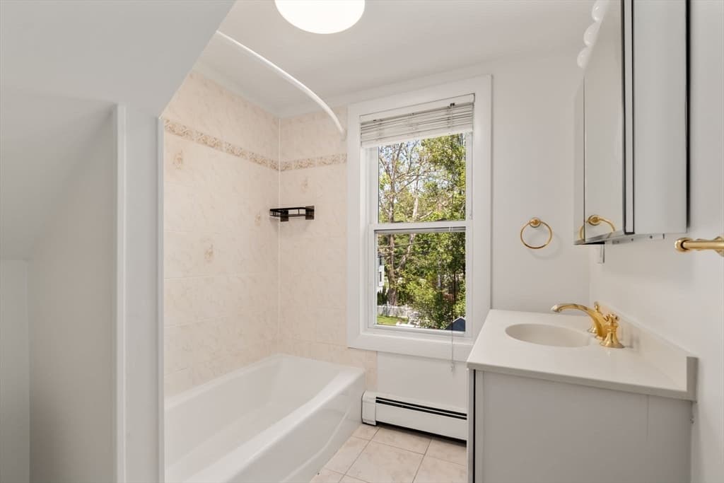 Condominium at 81 Brook Rd # 81, Weston MA 02493, Weston, photo 21 of 35