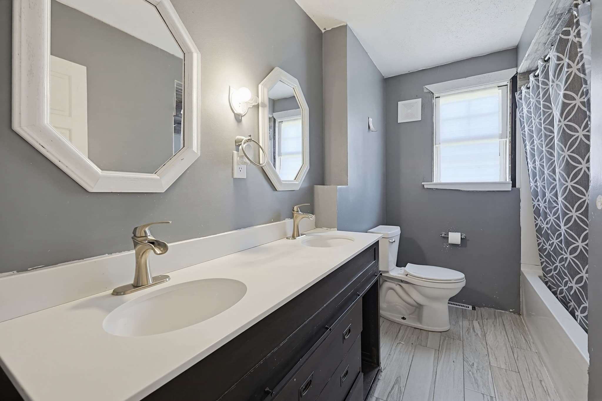 Single Family Residence at 299 Broadway, North Attleboro MA 02760, photo 22 of 39