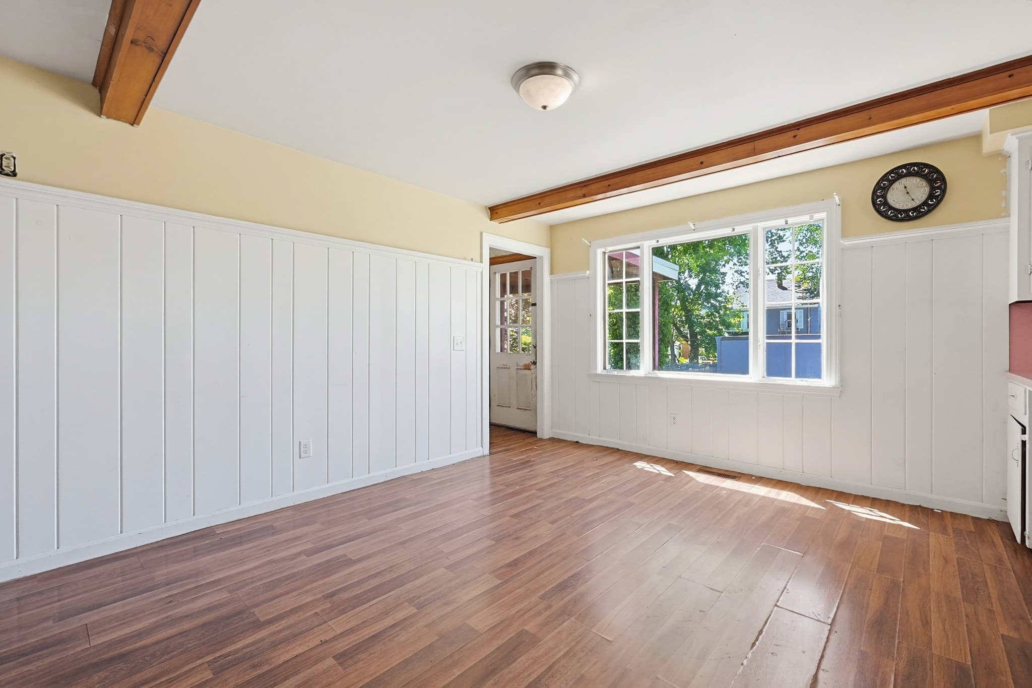 Single Family Residence at 299 Broadway, North Attleboro MA 02760, photo 9 of 39