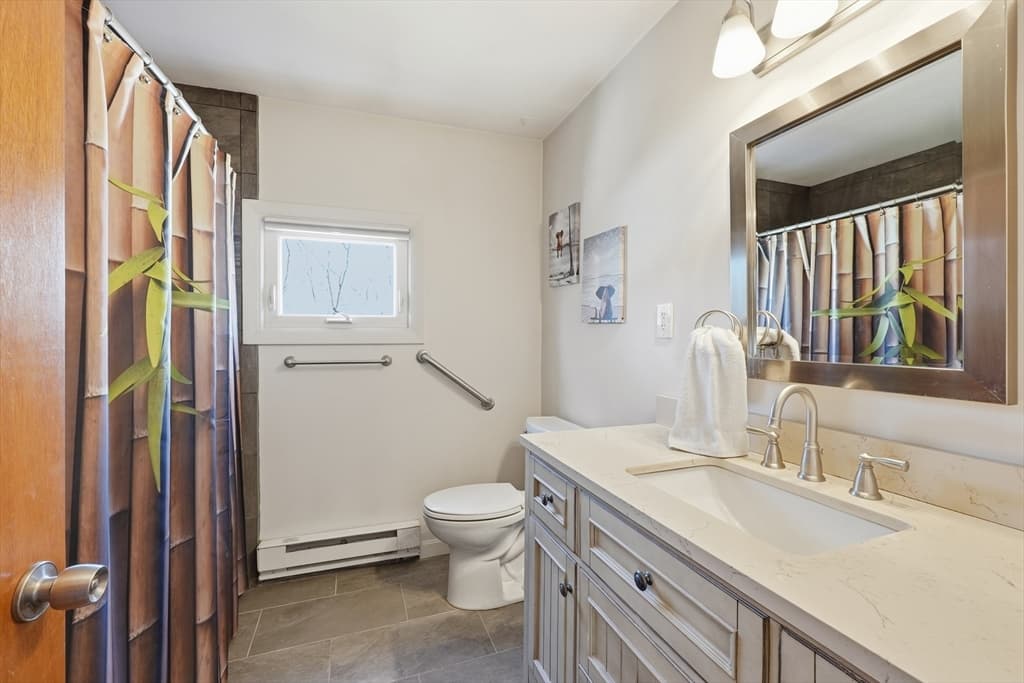 Single Family Residence at 11 Paul St, Auburn MA 01501, Auburn, photo 14 of 36