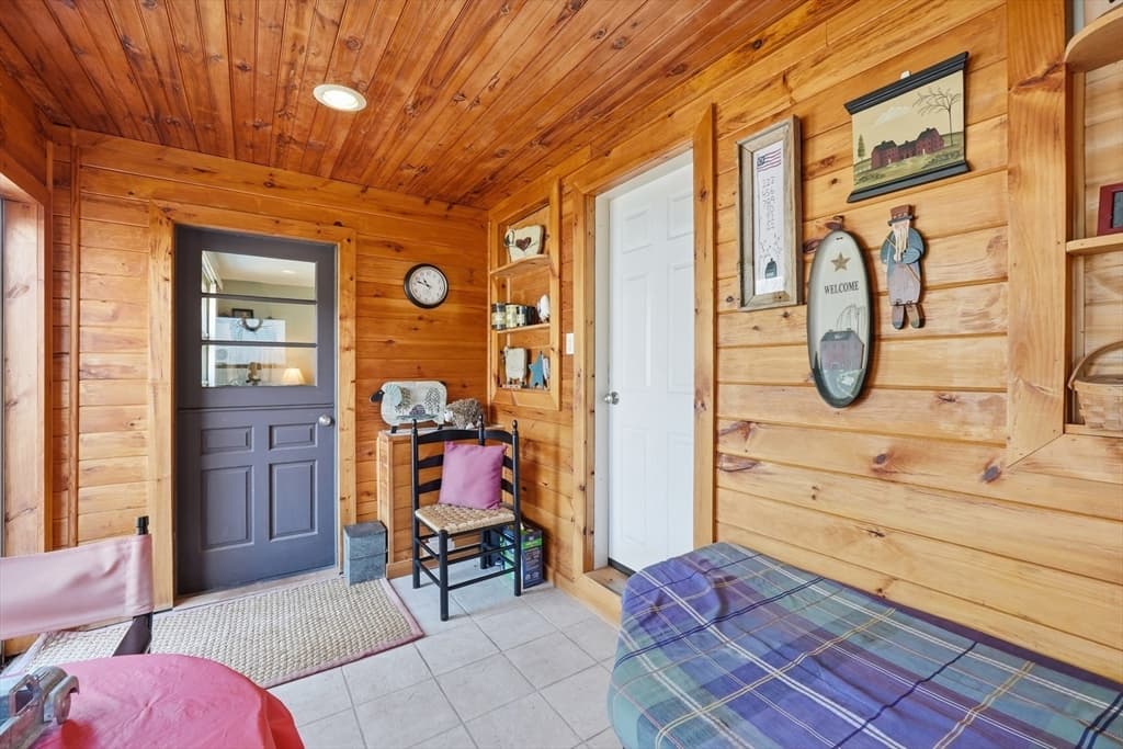 Single Family Residence at 11 Paul St, Auburn MA 01501, Auburn, photo 29 of 36