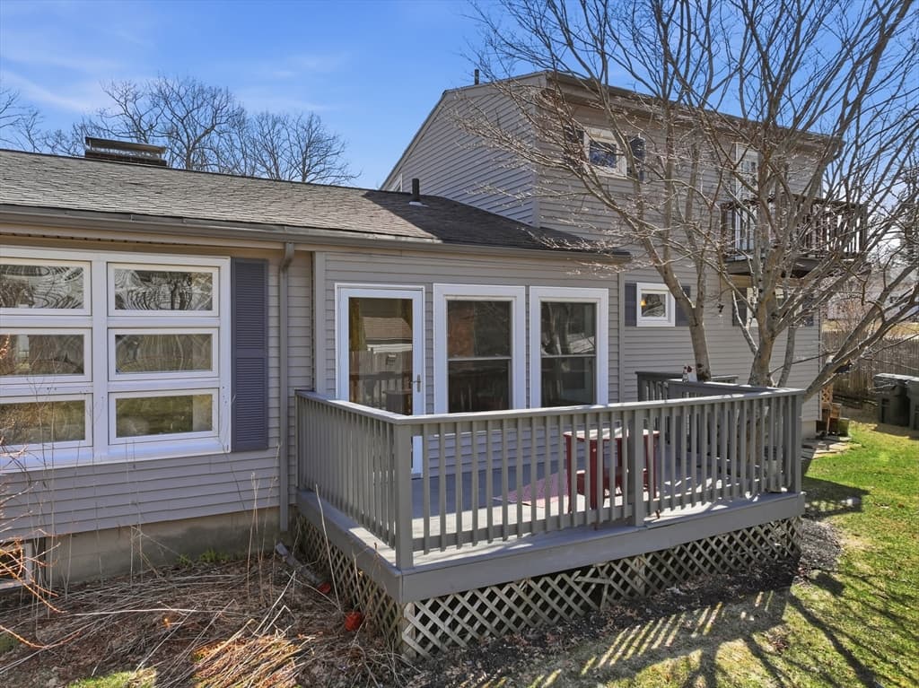 Single Family Residence at 11 Paul St, Auburn MA 01501, Auburn, photo 4 of 36