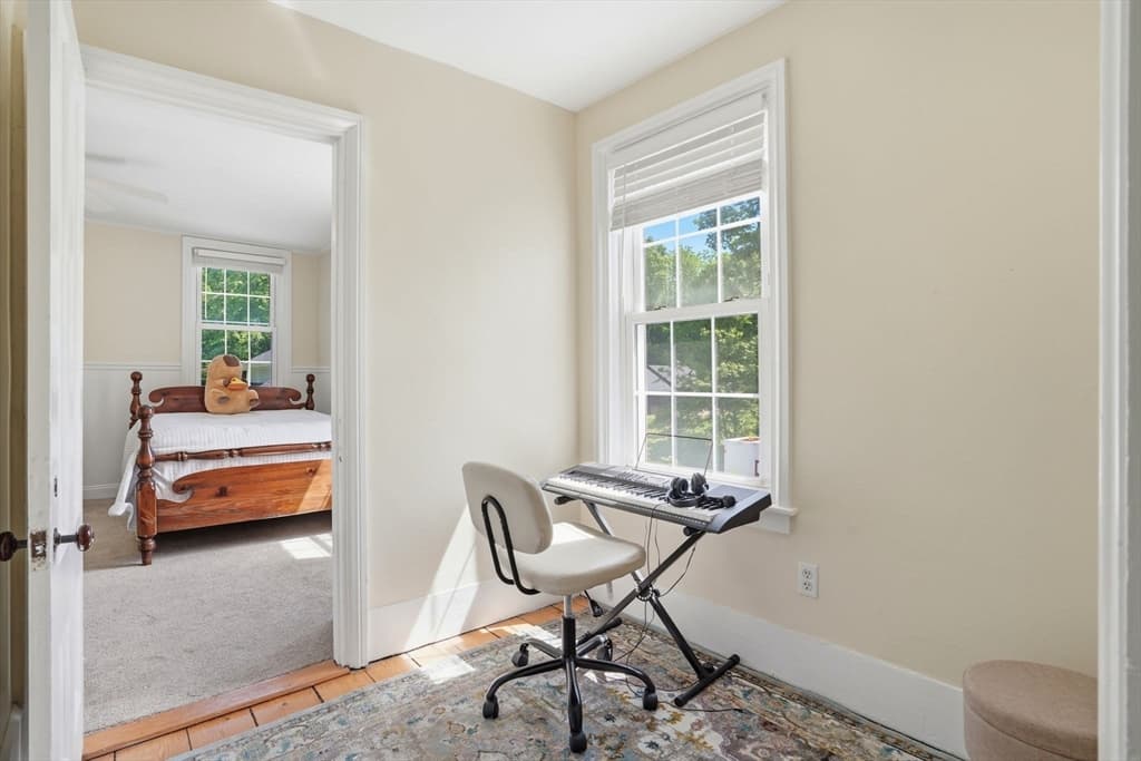 Single Family Residence at 100 South Main St., Middleboro MA 02346, photo 24 of 41