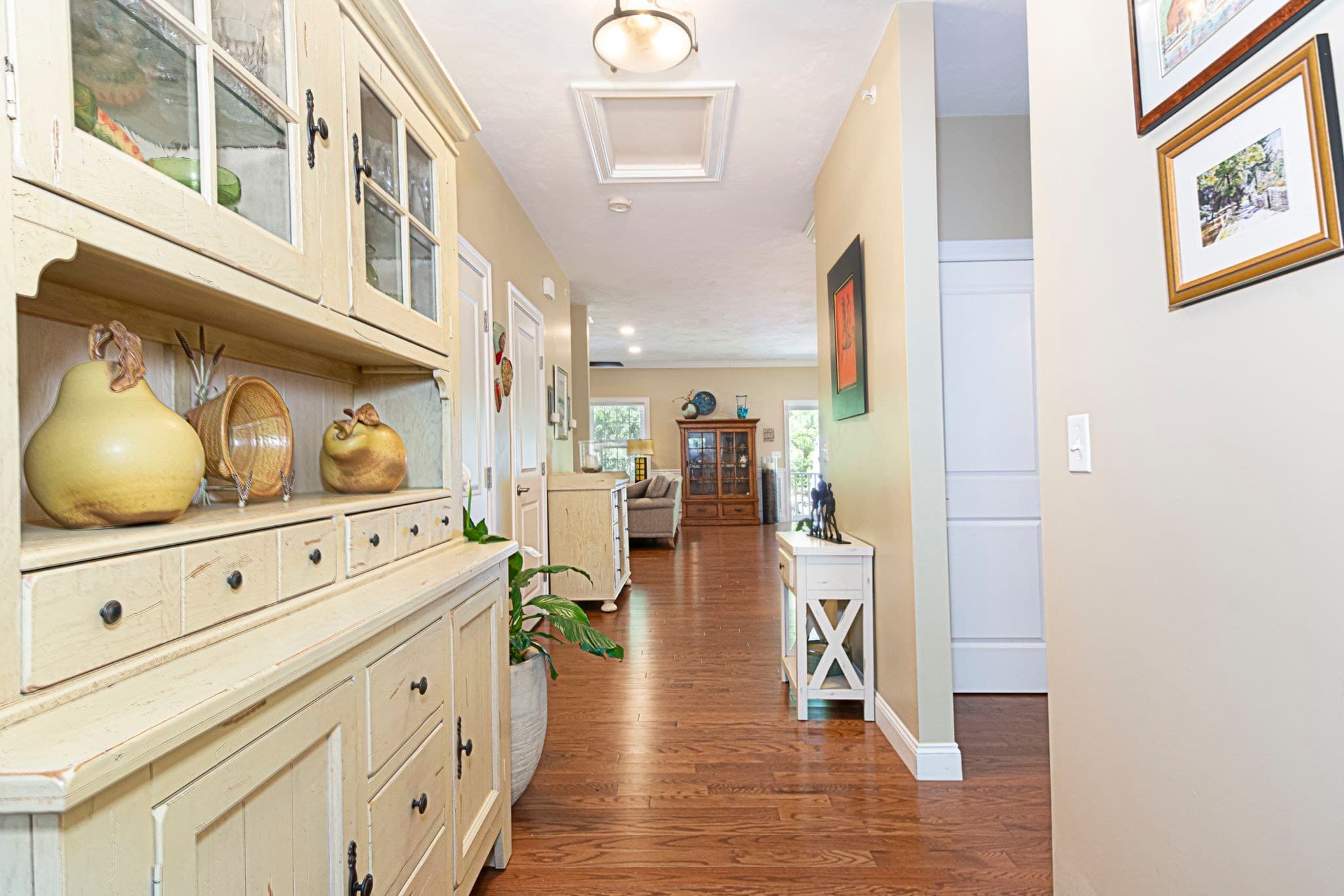 Condominium at 5 Abby Ln # 5, Shrewsbury MA 01545, photo 4 of 39