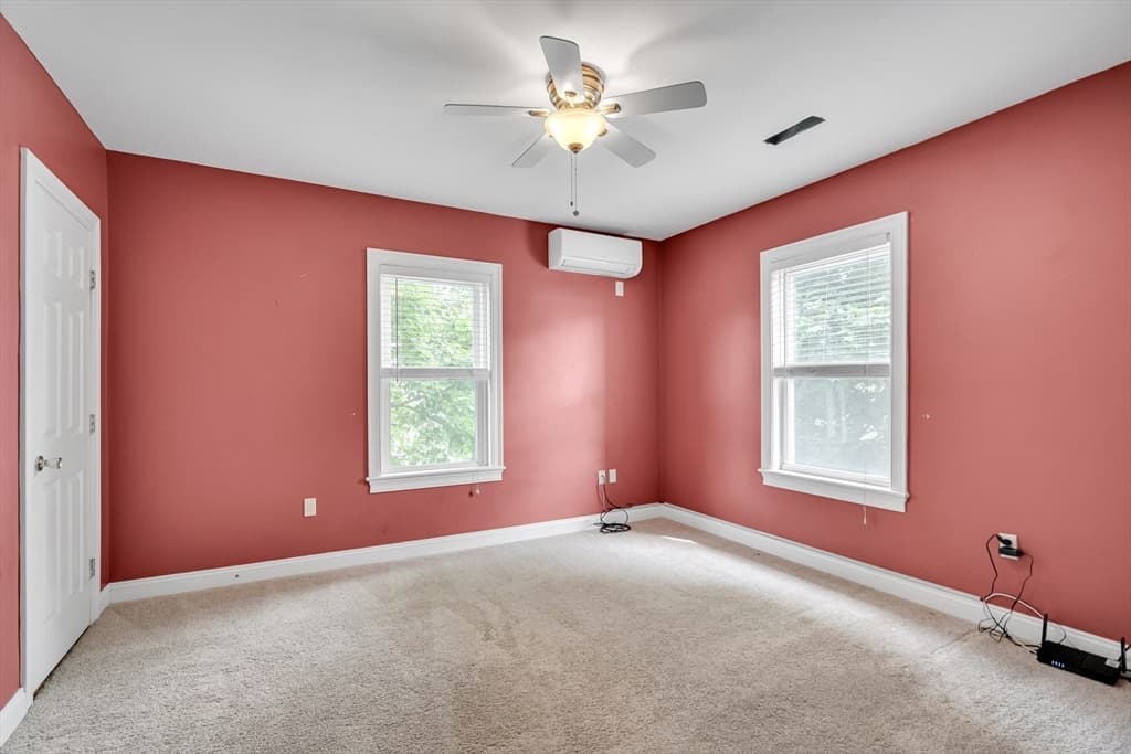 Condominium at 86 Brown St # 4, Waltham MA 02453, photo 15 of 23