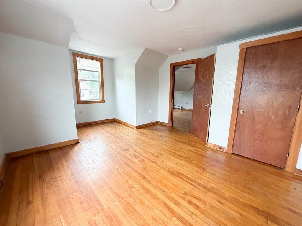 127 Austin St, Worcester MA 01609 photo 6