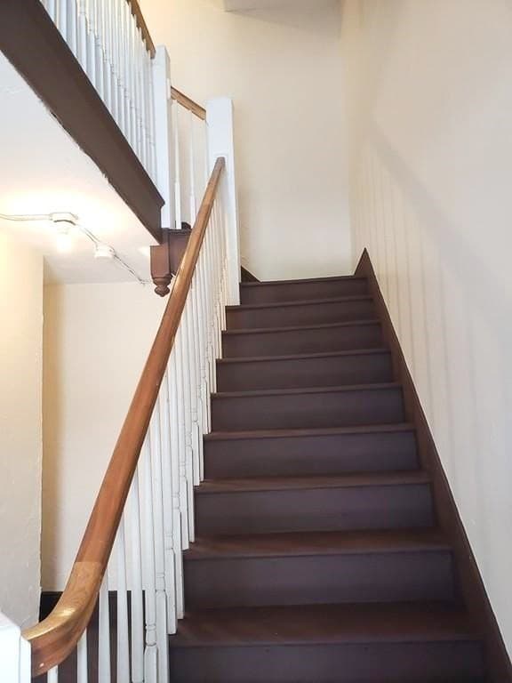127 Austin St, Worcester MA 01609 photo 13