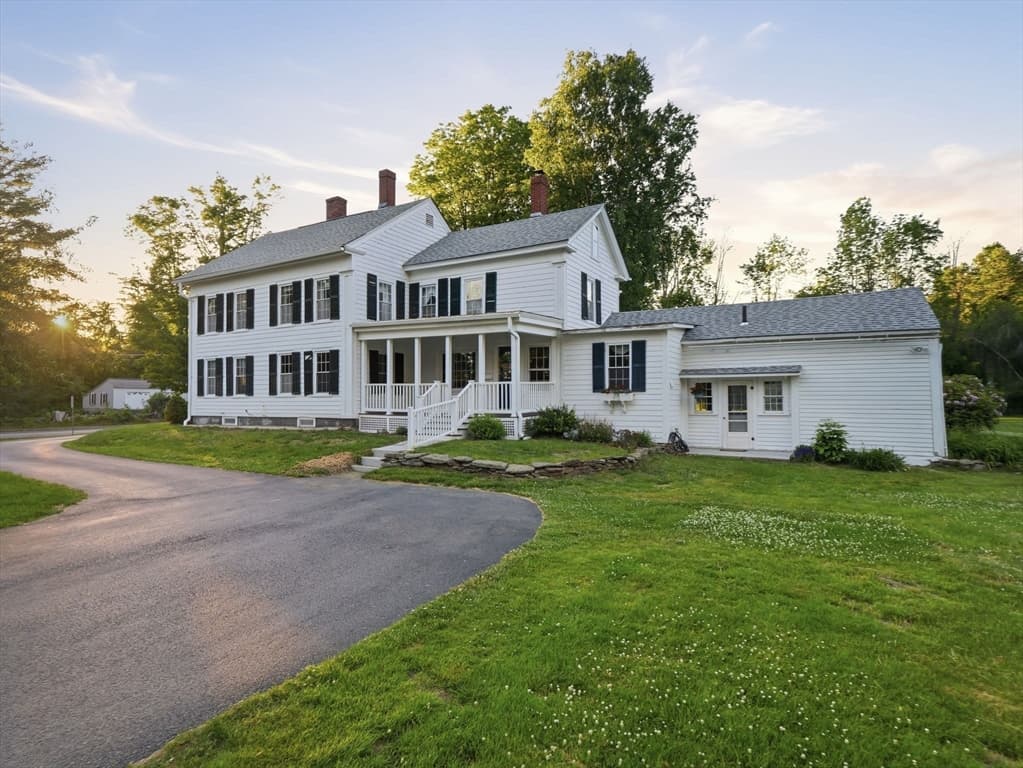 834 Pleasant St, Athol MA 01331 photo 2