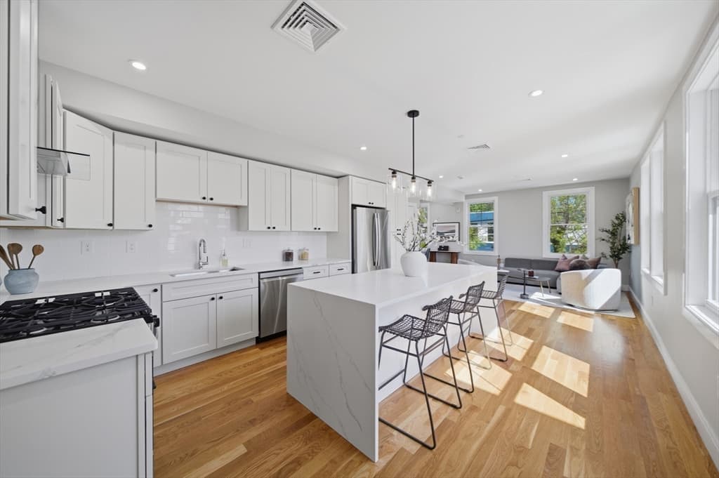 174 Walnut Street # 2, Somerville MA 02145 photo 12