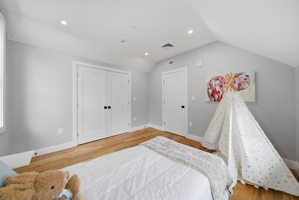 174 Walnut Street # 2, Somerville MA 02145 photo 3