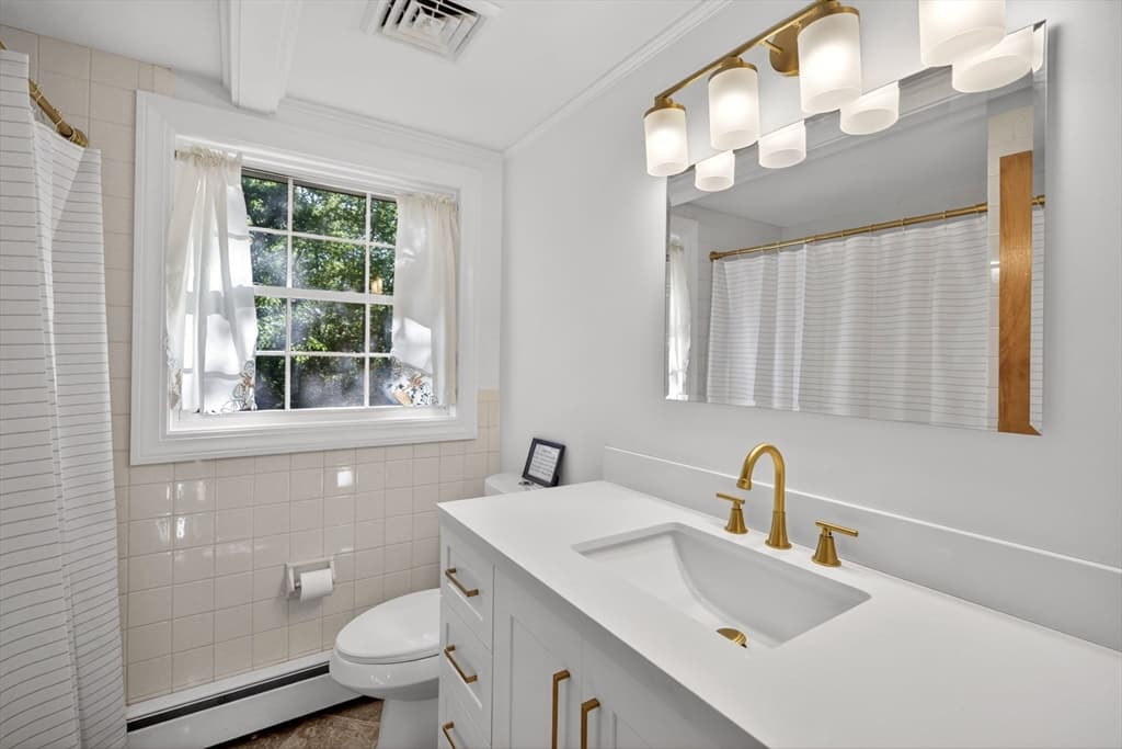 695 Cable Road, Eastham MA 02642 photo 13
