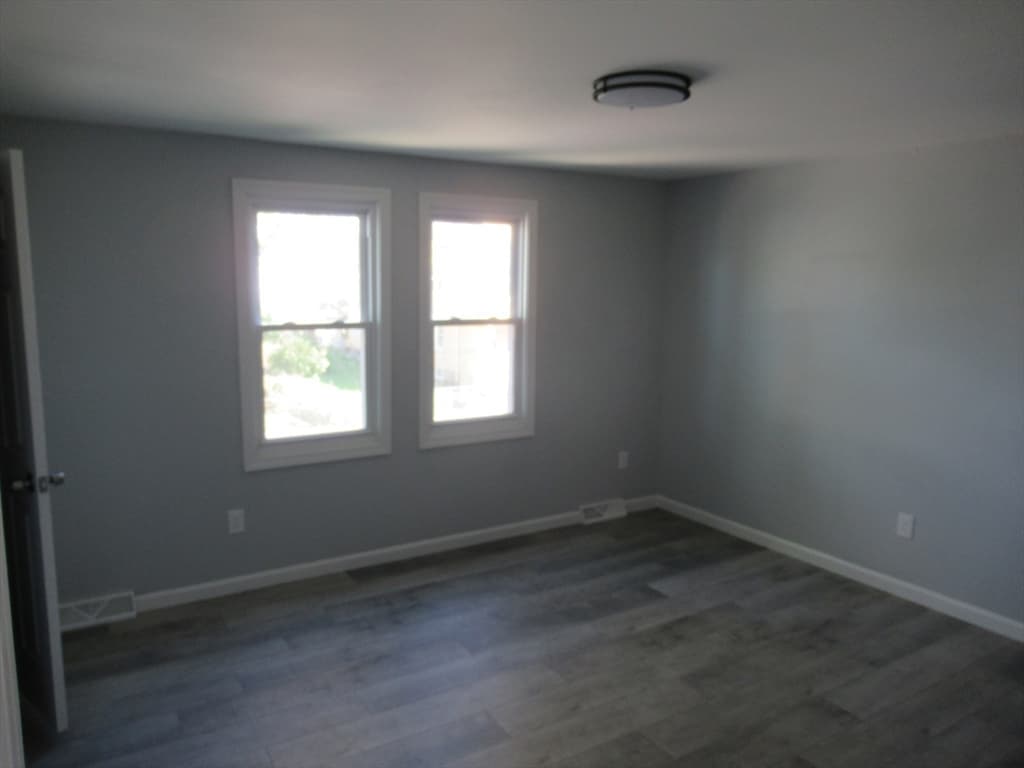 Duplex at 128-130 Woodmont St, Springfield MA 01104, Springfield, photo 23 of 30