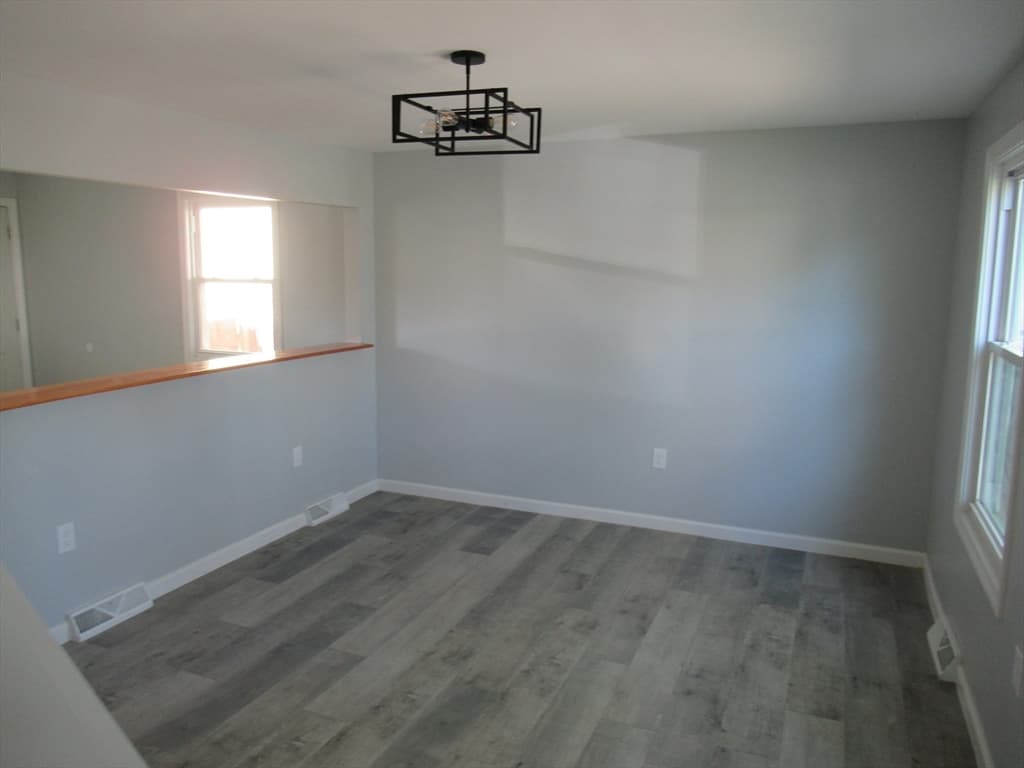 Duplex at 128-130 Woodmont St, Springfield MA 01104, Springfield, photo 10 of 30