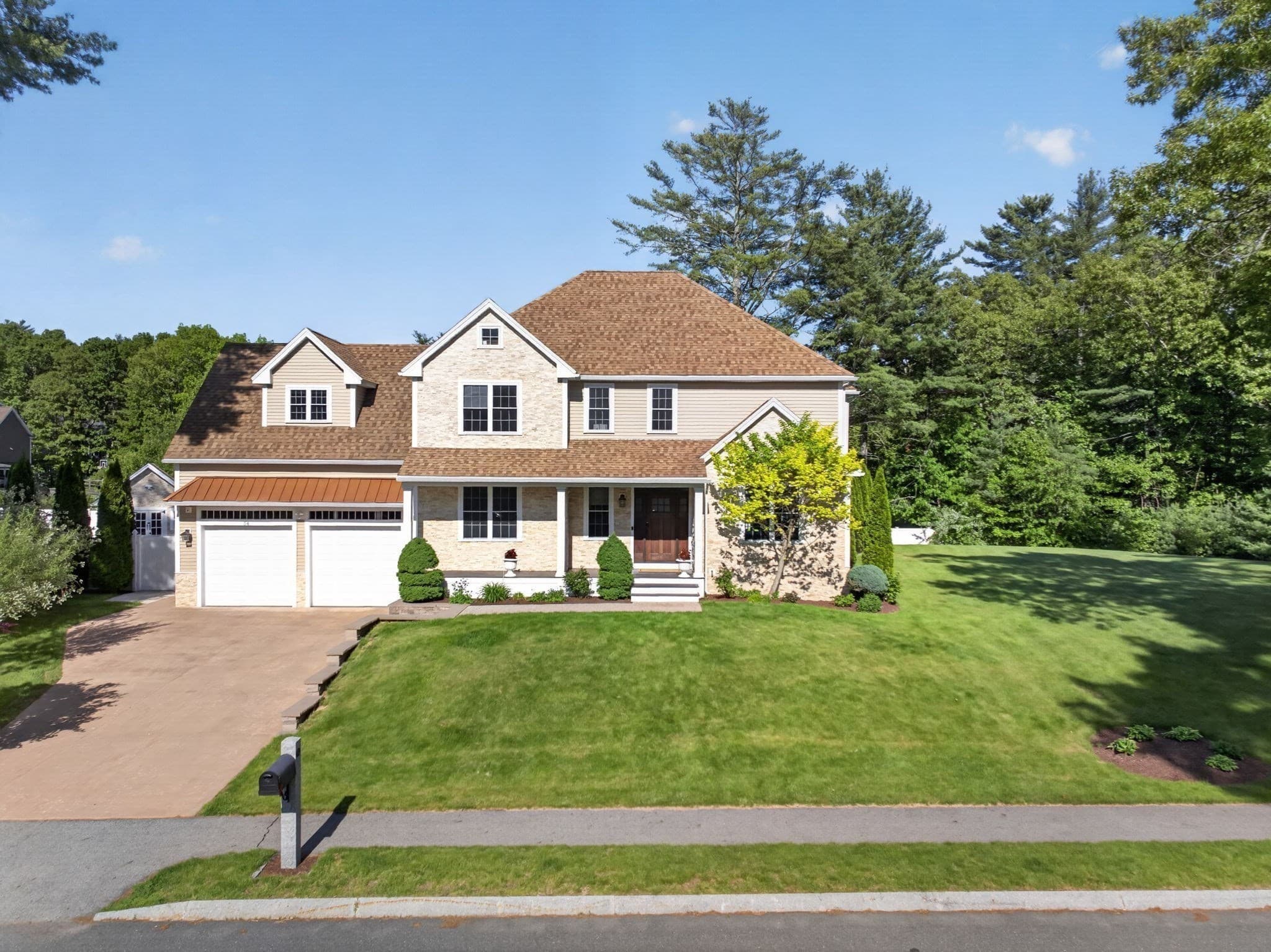 54 Wild Pasture Ln, Rowley MA 01969