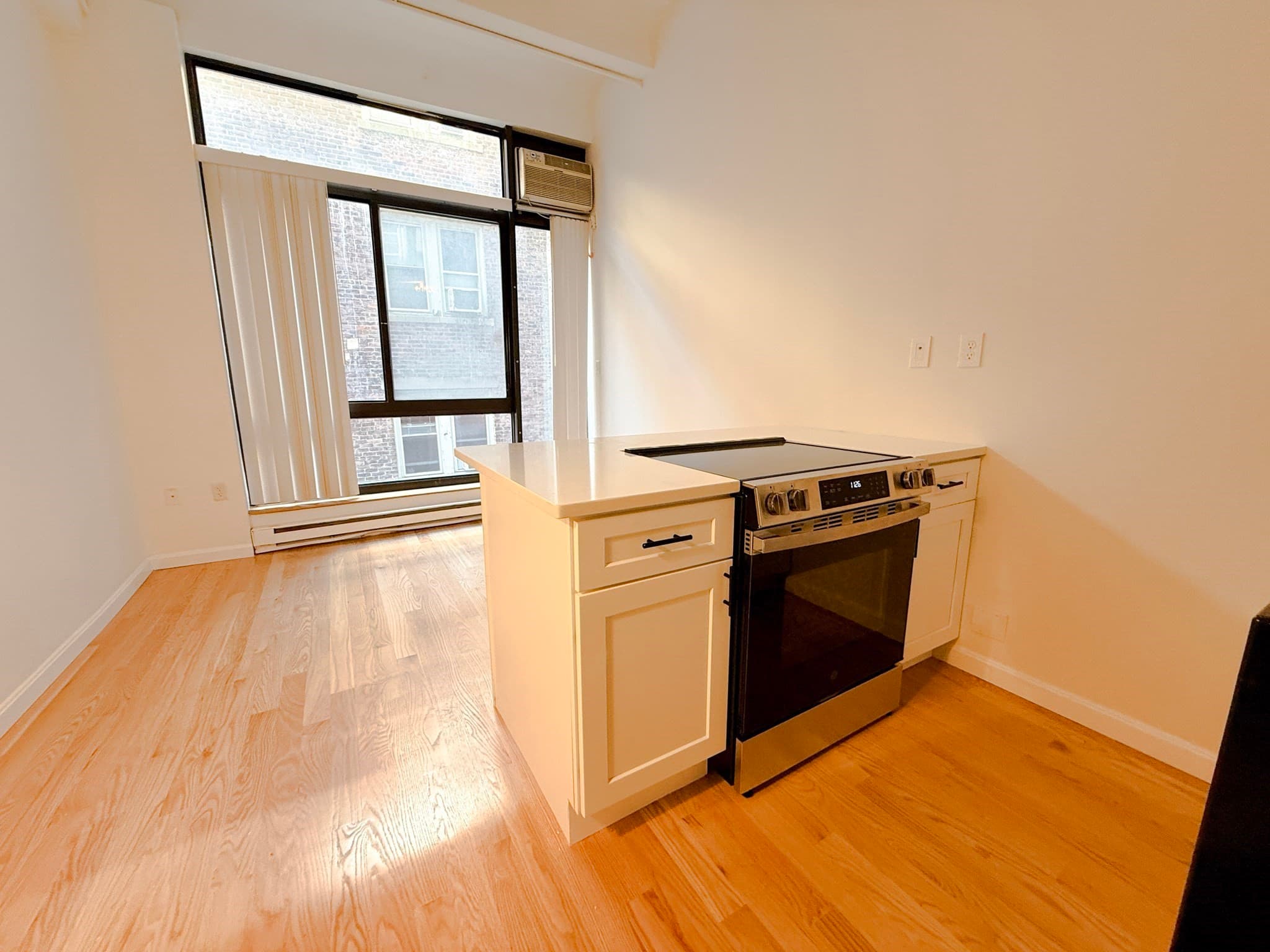 Condominium at 12 Stoneholm St # 309, Boston MA 02215, photo 6 of 18